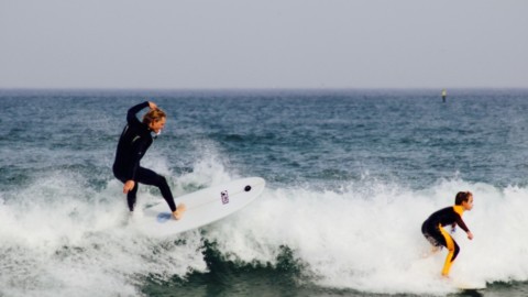 Le surf pour tous c’est (enfin) possible !! Vive l’innovation @By the wave.